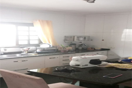 Casa à venda com 3 quartos, sendo 1 suíte,  em Lapa de Baixo, São Paulo, SP