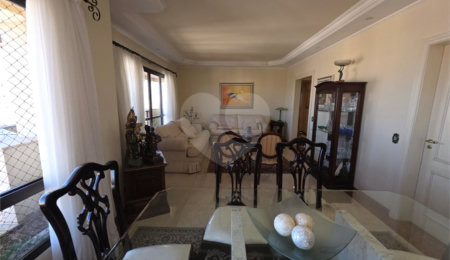 Apartamento para alugar com 4 quartos, sendo 2 suítes,  em Santana, São Paulo, SP