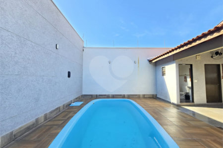Casa à venda com 3 quartos, sendo 1 suíte,  em Jardim Jóquei Clube, Ribeirão Preto, SP