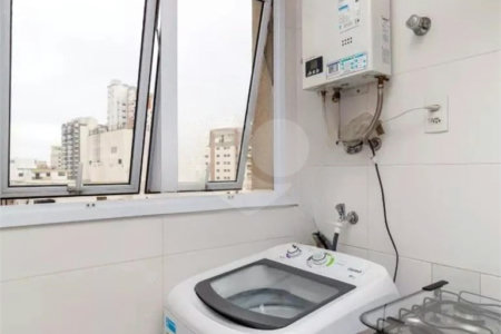 Apartamento à venda com 1 quarto em Vila Regente Feijó, São Paulo, SP