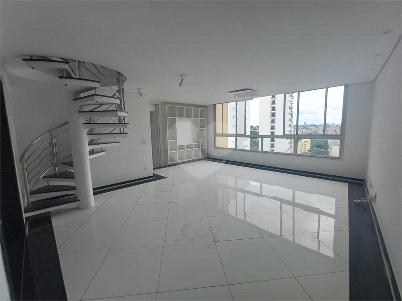 Cobertura para alugar com 3 quartos, sendo 2 suítes, em Santana, São Paulo, SP