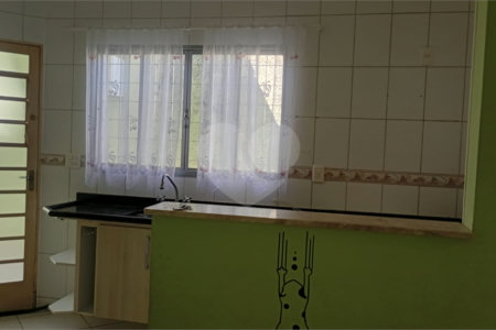 Casa Térrea à venda com 3 quartos, sendo 1 suíte, em Vila Nova, Salto, SP