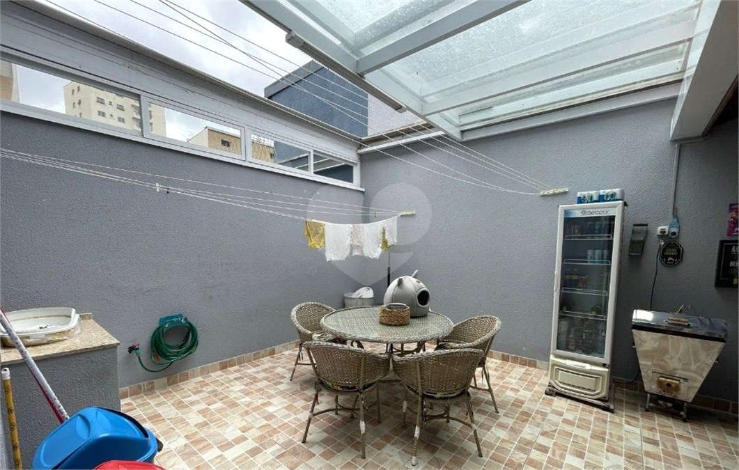 Sobrado à venda com 3 quartos, sendo 1 suíte, em Jardim Umuarama, São Paulo, SP