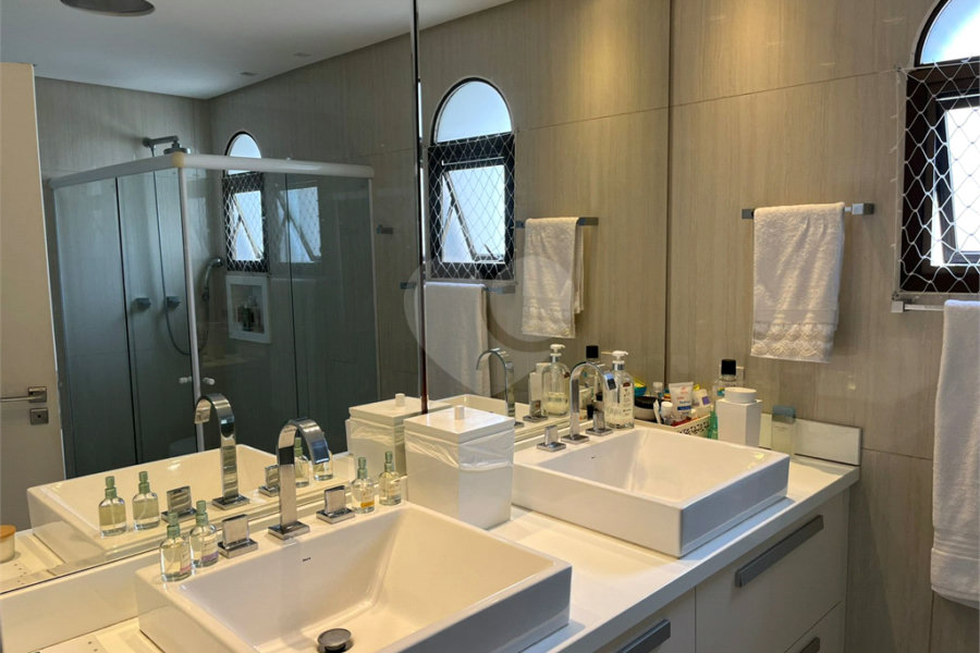 Apartamento à venda com 4 suítes em Santana, São Paulo, SP