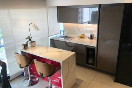 Apartamento à venda com 2 quartos, sendo 1 suíte, em Perdizes, São Paulo, SP