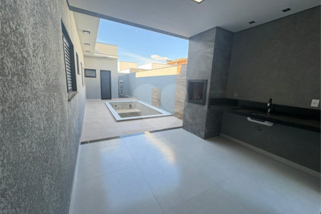 Casa à venda com 3 quartos, sendo 1 suíte, no condomínio Reserva Ipanema, Sorocaba - SP
