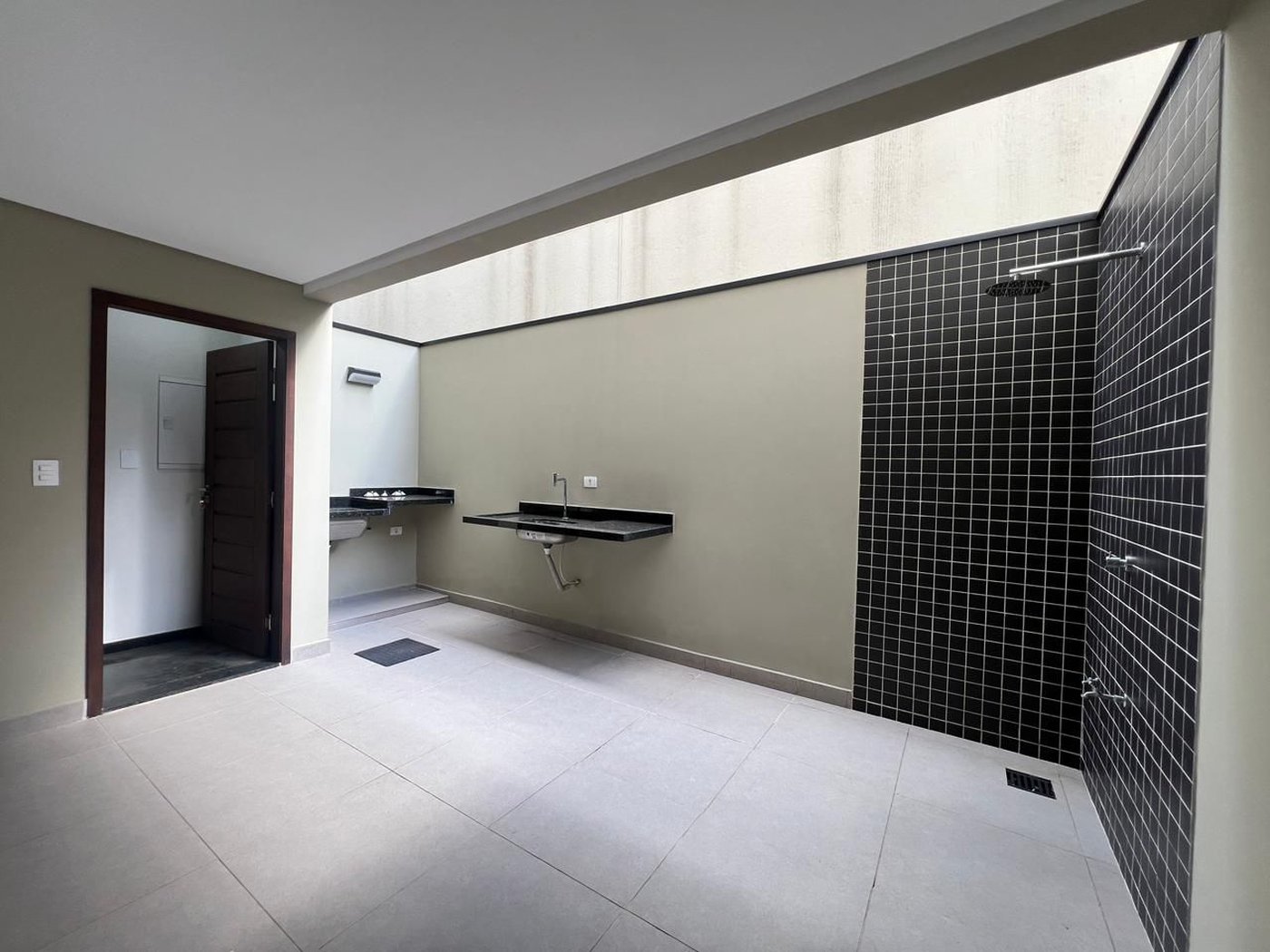 Casa com 2 dormitórios à venda, 88 m² por R$ 875.000,00 - Ponta da Praia - Santos/SP