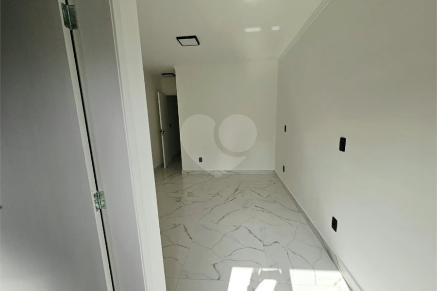 Sobrado à venda com 3 quartos, sendo 2 suítes, em Vila Guilherme, São Paulo, SP