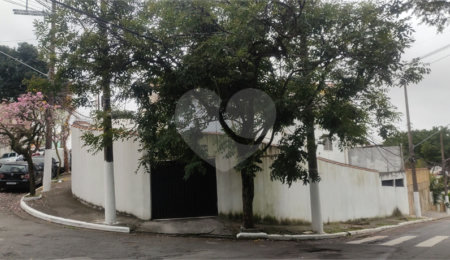 Casa à venda com 3 quartos, sendo 1 suíte,  em Parque Jabaquara, São Paulo, SP