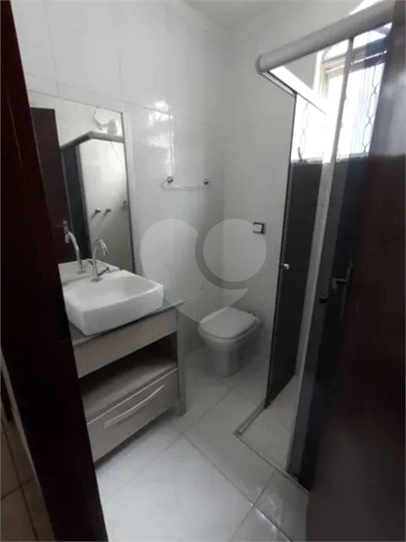 Casa à venda com 3 quartos, sendo 2 suítes,  em Conjunto Residencial Trinta e Um de Março, São José dos Campos, SP