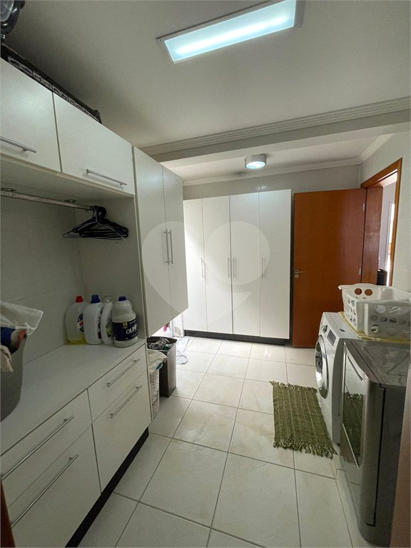 Casa à venda com 4 suítes no condomínio Aruã Lagos, Mogi das Cruzes - SP