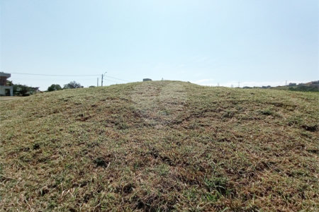 Terreno à venda no condomínio Campo de Toscana, Vinhedo - SP