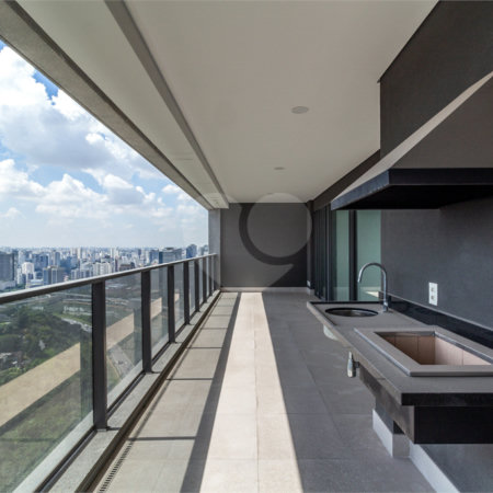 Apartamento à venda ou para alugar com 4 quartos, sendo 3 suítes, em Jardim Morumbi, São Paulo, SP