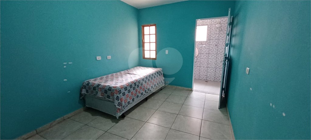 Sobrado à venda com 3 quartos, sendo 1 suíte, em Tremembé, São Paulo, SP