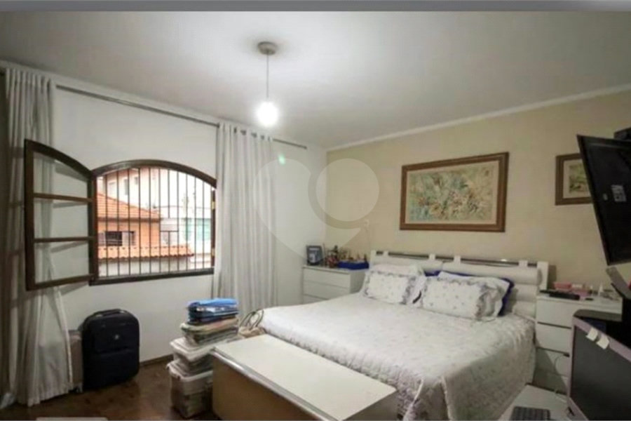 Sobrado à venda com 3 quartos, sendo 1 suíte, em Vila Dom Pedro Ii, São Paulo, SP