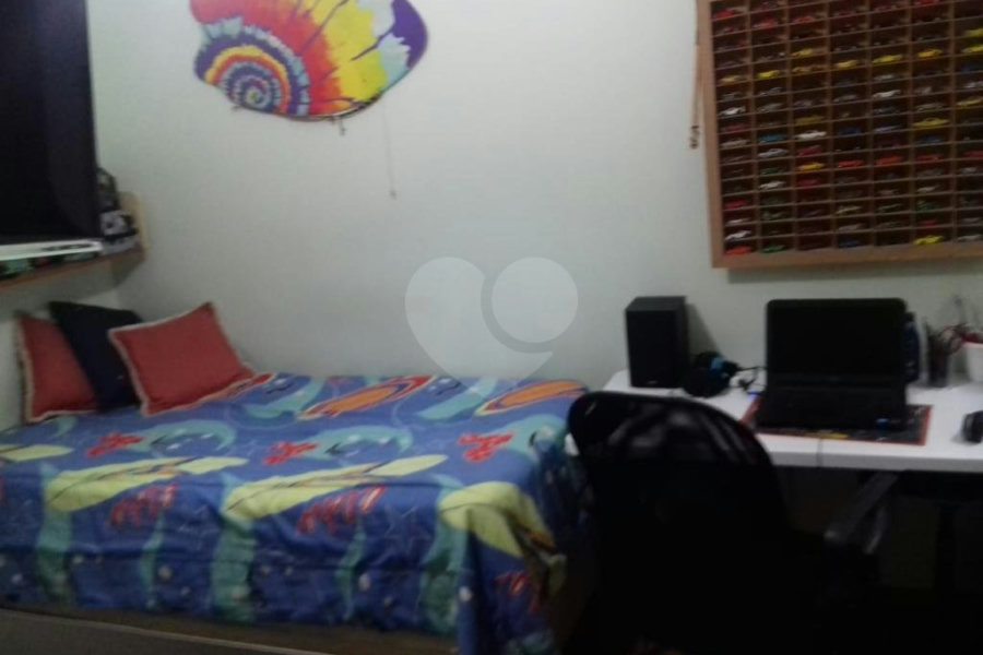 Sobrado à venda com 3 quartos em Vila Guilherme, São Paulo, SP