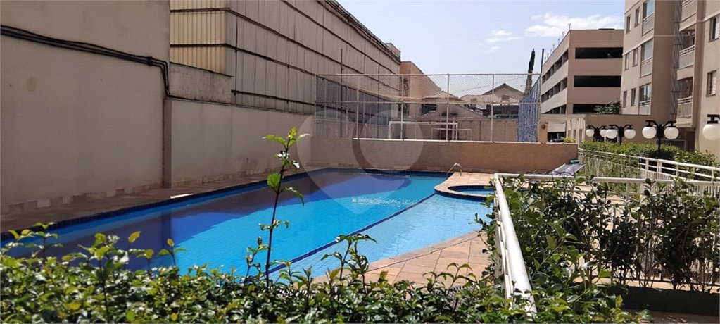 Apartamento à venda com 2 quartos em Luz, São Paulo, SP
