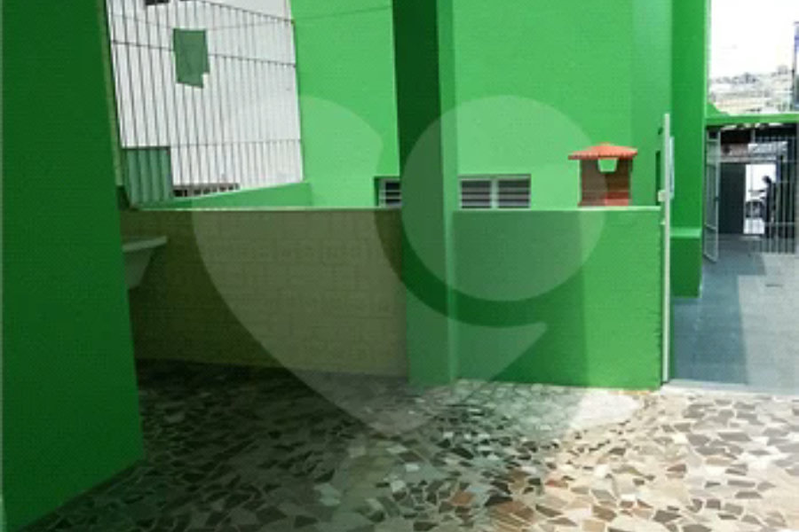 Sobrado à venda com 2 quartos em Jardim Itacolomi, São Paulo, SP