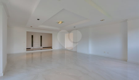 Apartamento à venda com 4 suítes em Jardim Marajoara, São Paulo, SP