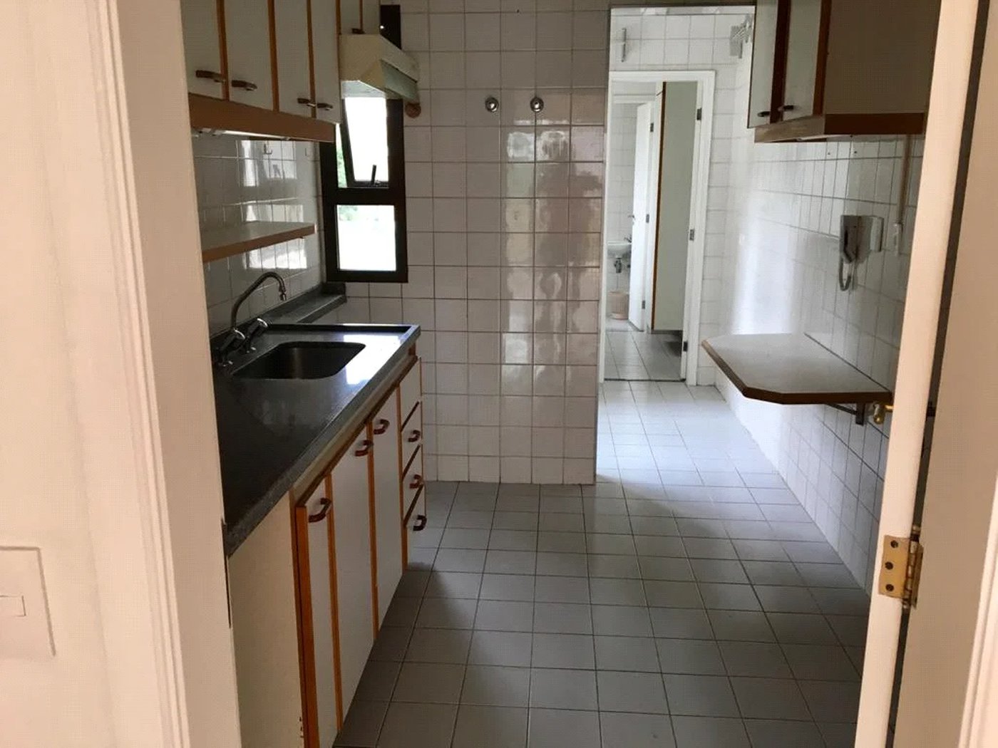 Apartamento à venda com 3 quartos, sendo 1 suíte, em Vila Andrade, São Paulo, SP