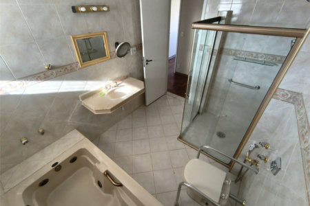 Apartamento à venda com 3 quartos, sendo 1 suíte, em Lapa, São Paulo, SP