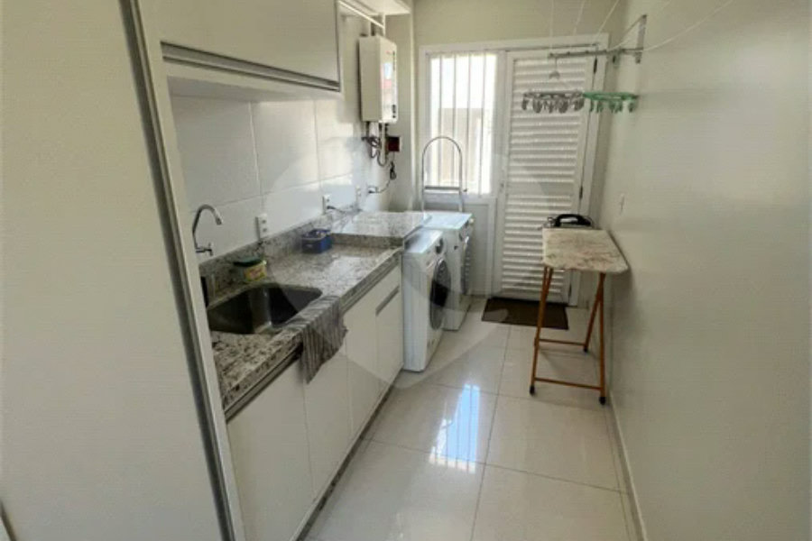 Sobrado à venda com 3 suítes em Vila São João (2º Distrito), Torres, RS