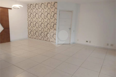Apartamento à venda com 3 quartos, sendo 1 suíte, em Belenzinho, São Paulo, SP