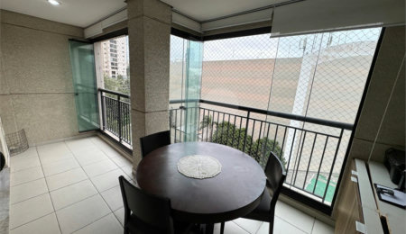 Apartamento à venda com 3 quartos, sendo 1 suíte,  em Vila Gilda, Santo André, SP