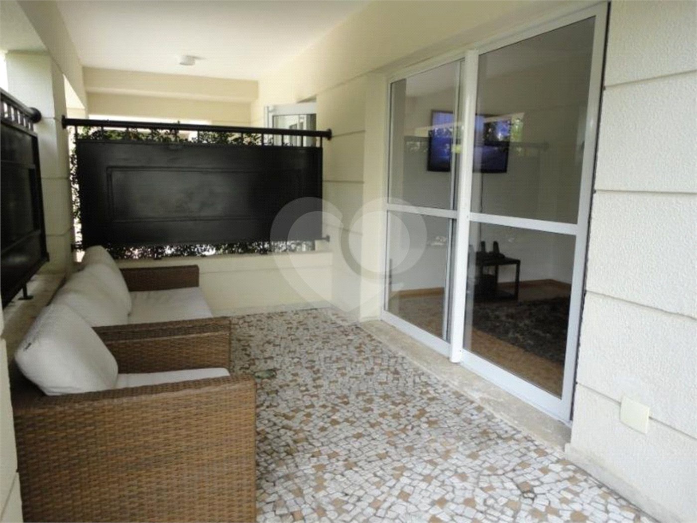 Apartamento à venda com 1 suíte em Jardim Leonor, São Paulo, SP