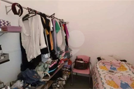 Casa à venda com 4 quartos em Vila Bossi, Louveira, SP