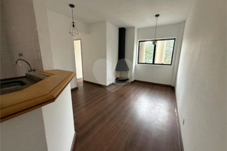 Apartamento à venda com 3 quartos, sendo 1 suíte, em Parque Mandaqui, São Paulo, SP