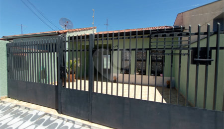 Casa à venda com 3 quartos, sendo 1 suíte,  em Jardim Vieira de Moraes, Itapetininga, SP