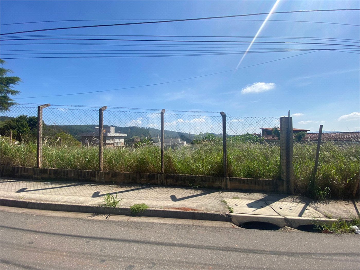 Terreno à venda em Vila Santa Helena, Atibaia, SP