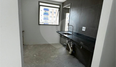 Apartamento à venda com 2 suítes em Pinheiros, São Paulo, SP