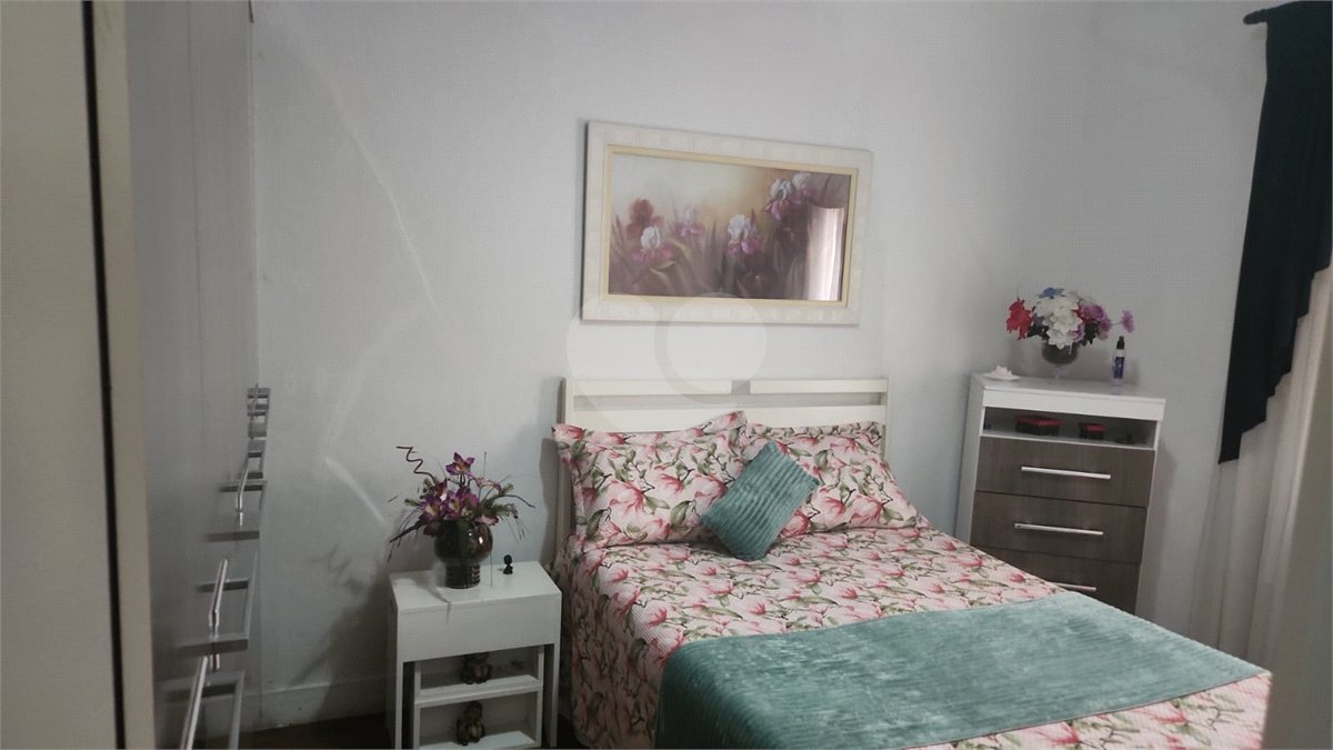 Casa à venda com 2 quartos em Vila Santa Maria, São Paulo, SP