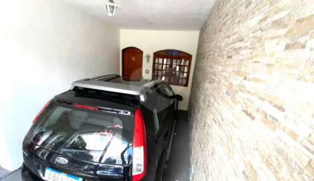 Casa Térrea à venda com 4 quartos em Vila Mazzei, São Paulo, SP