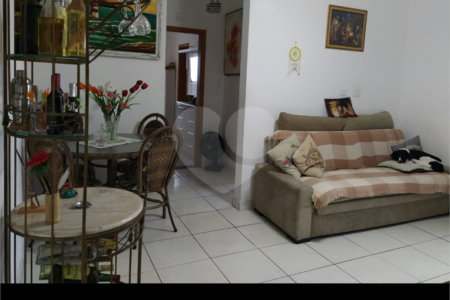 Apartamento à venda com 2 quartos, sendo 1 suíte, em Aviação, Praia Grande, SP