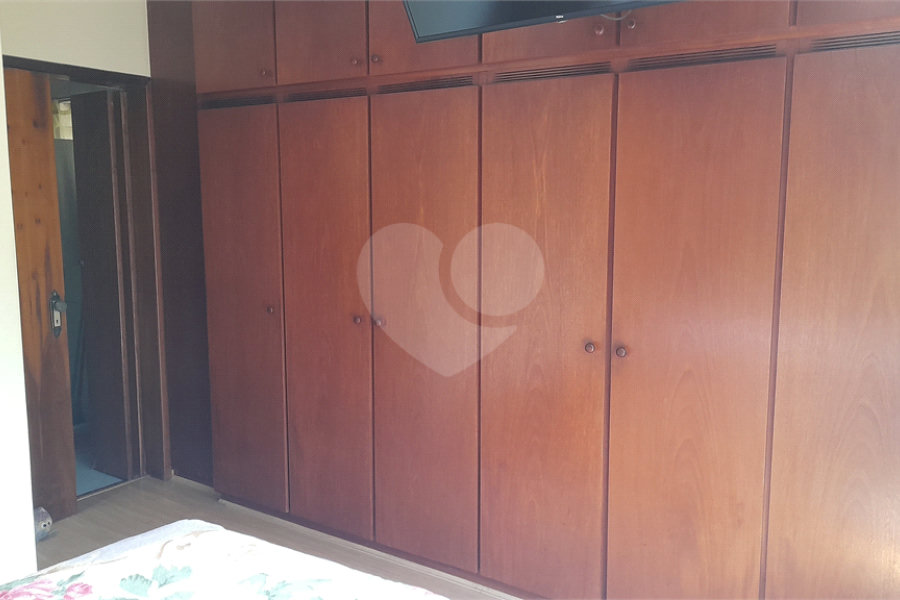 Sobrado à venda com 3 quartos, sendo 1 suíte, em Jardim Virginia Bianca, São Paulo, SP