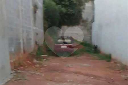 Terreno à venda em Loteamento Alvorada, Mogi das Cruzes, SP