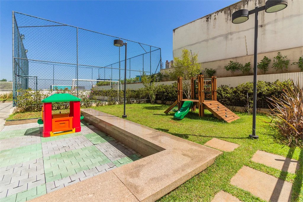 Apartamento à venda com 3 suítes em Alto da Lapa, São Paulo, SP