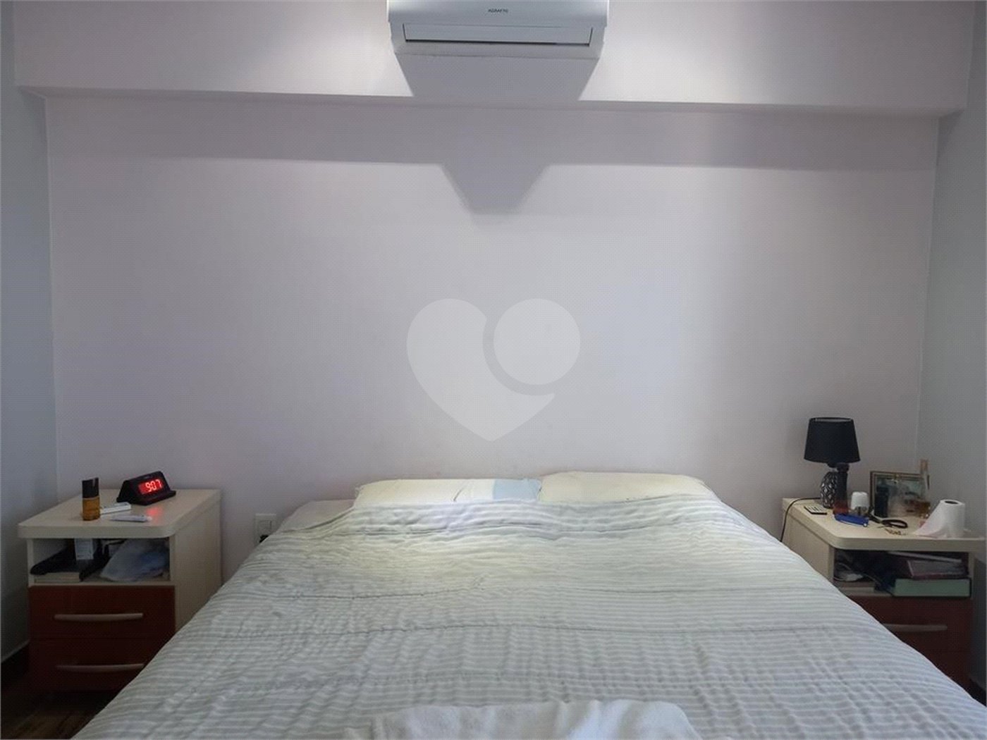 Sobrado à venda com 5 quartos, sendo 3 suítes, em Residencial Jatobás, Louveira, SP
