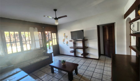 Casa em condomínio à venda com 2 quartos em Geribá, Armação dos Búzios, RJ