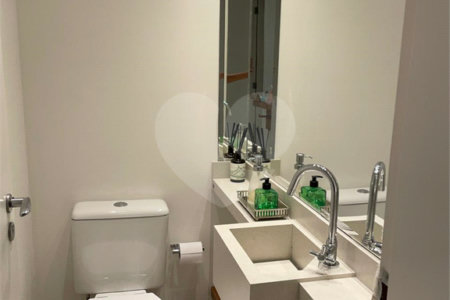 Apartamento à venda com 3 suítes em Vila Progredior, São Paulo, SP
