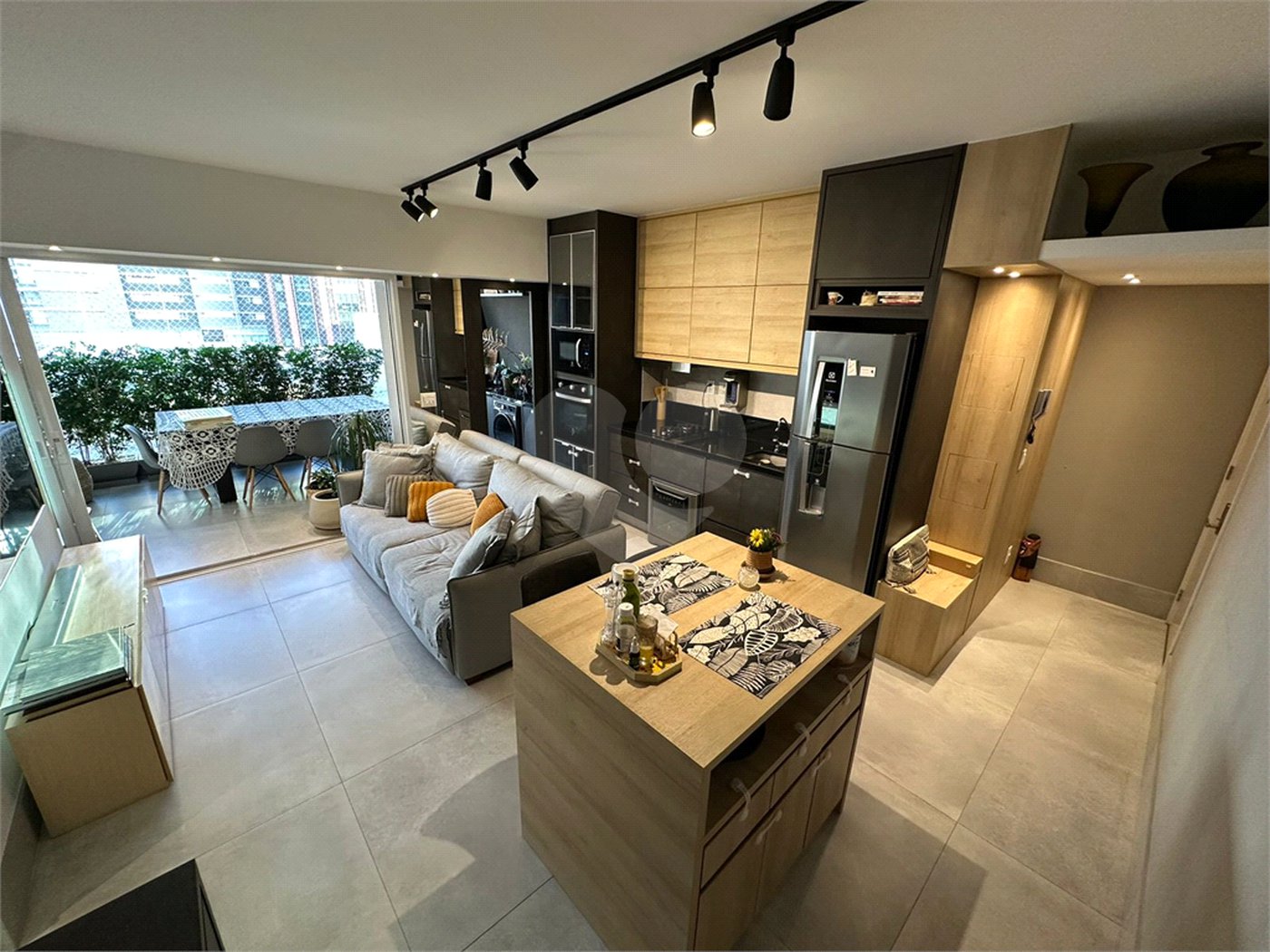 Apartamento à venda com 1 suíte em Indianópolis, São Paulo, SP