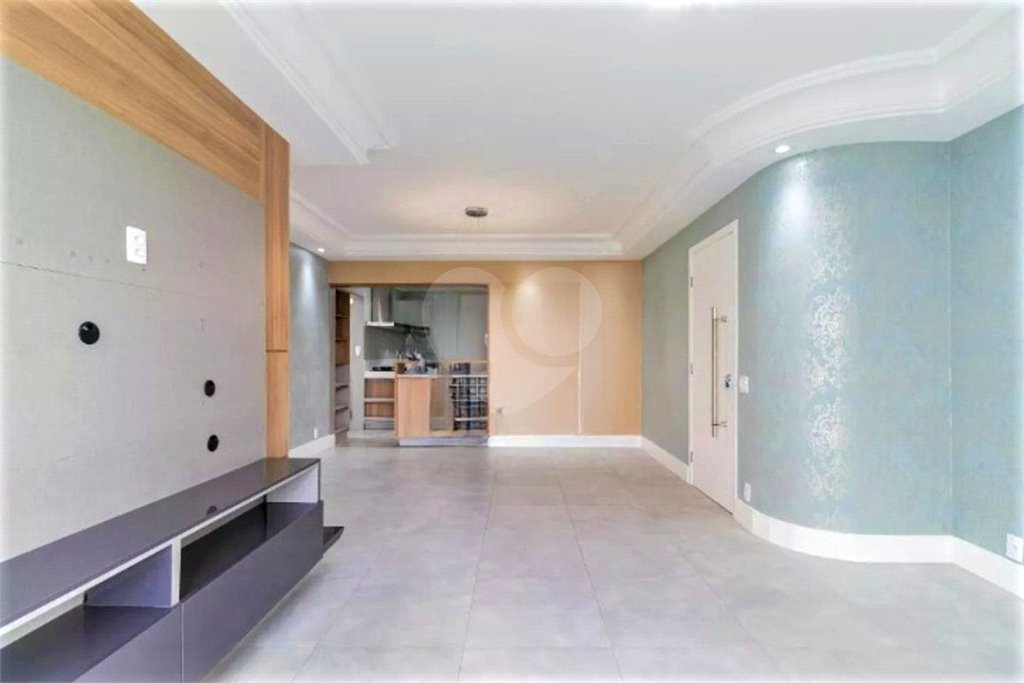 Apartamento à venda com 3 quartos, sendo 1 suíte,  em Jardim Marajoara, São Paulo, SP