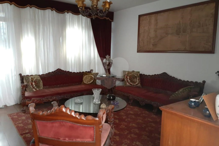 Sobrado à venda com 3 quartos, sendo 1 suíte, em Vila Mariana, São Paulo, SP