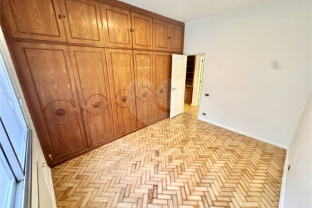 Apartamento à venda com 4 quartos, sendo 1 suíte, em Lagoa, Rio de Janeiro, RJ