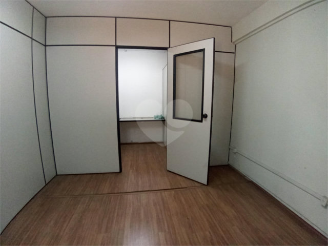 Prédio à venda com 2 quartos em Imirim, São Paulo, SP