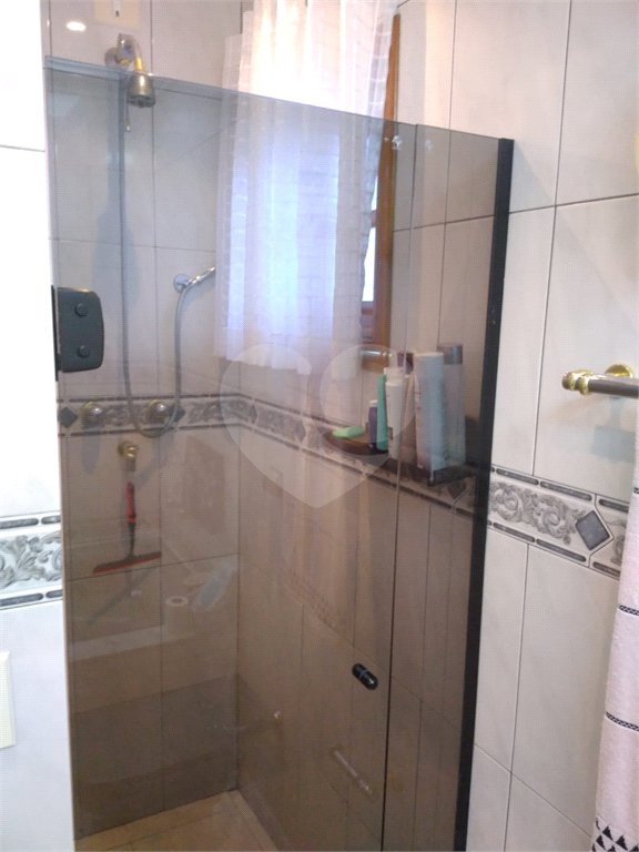 Casa à venda com 4 quartos, sendo 3 suítes, no condomínio Da Serra, São Paulo - SP