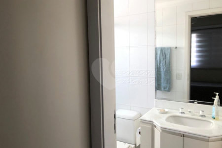 Apartamento à venda com 4 quartos, sendo 3 suítes,  em Cidade Monções, São Paulo, SP